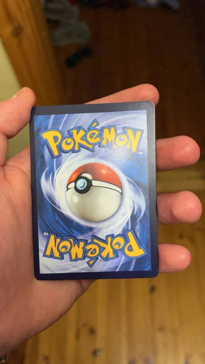 Charizard v - Image 2