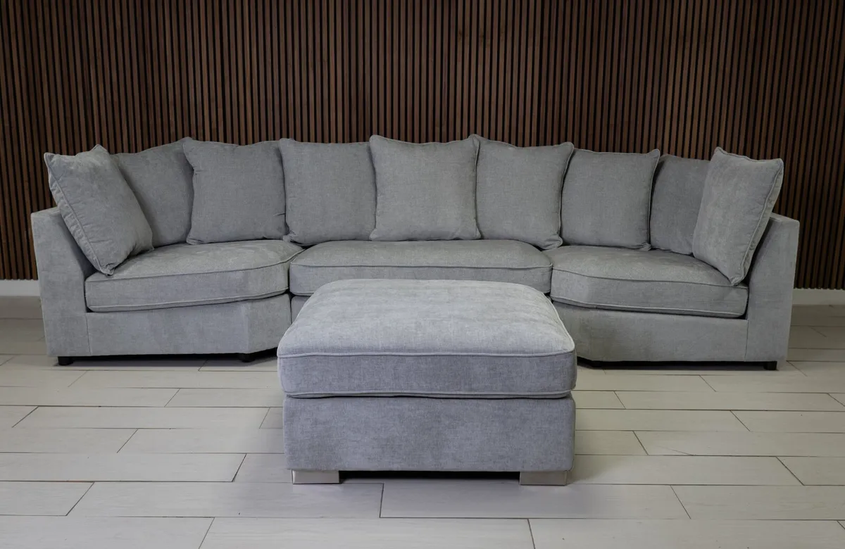 U Shape Scatter or Fullback Cushions Sofa - Image 2