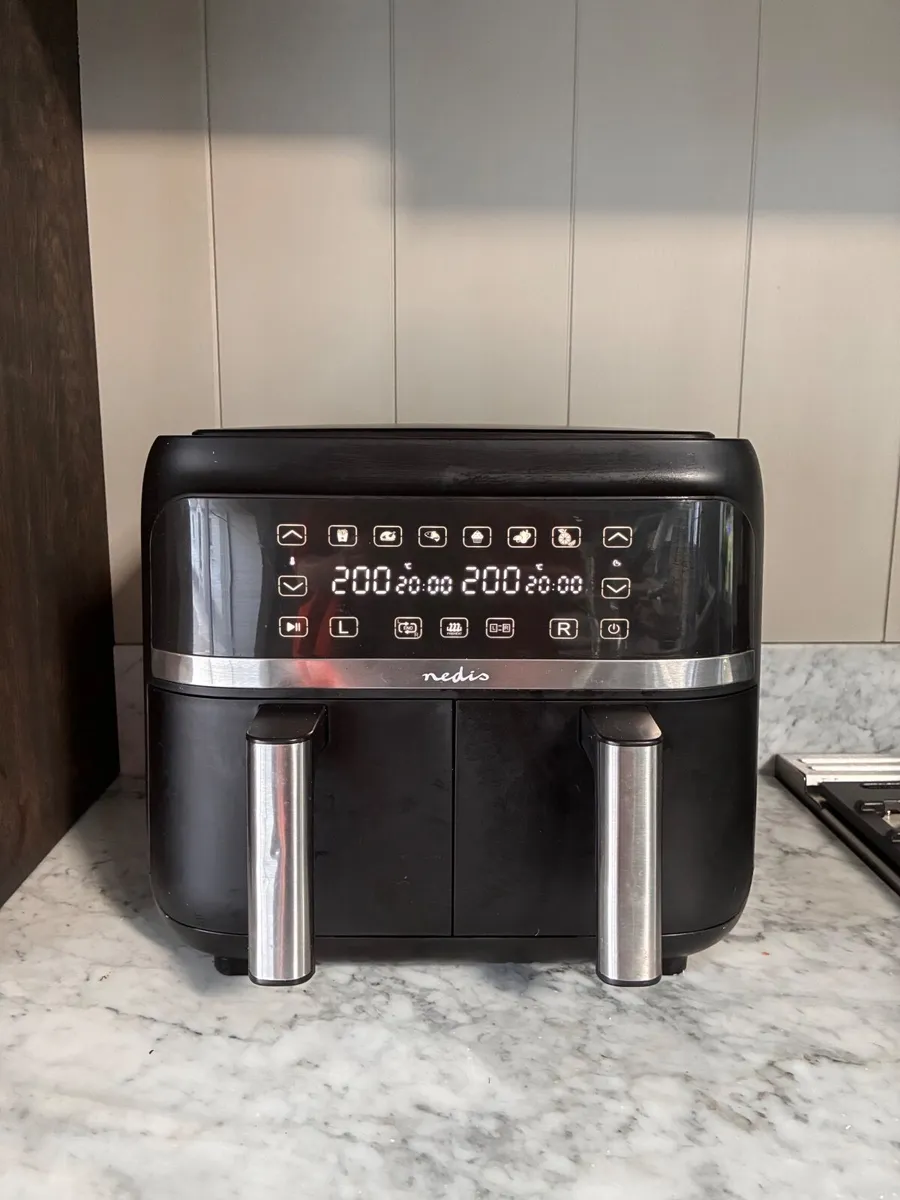 Nedis 7.6L Dual Basket Air Fryer - Image 2