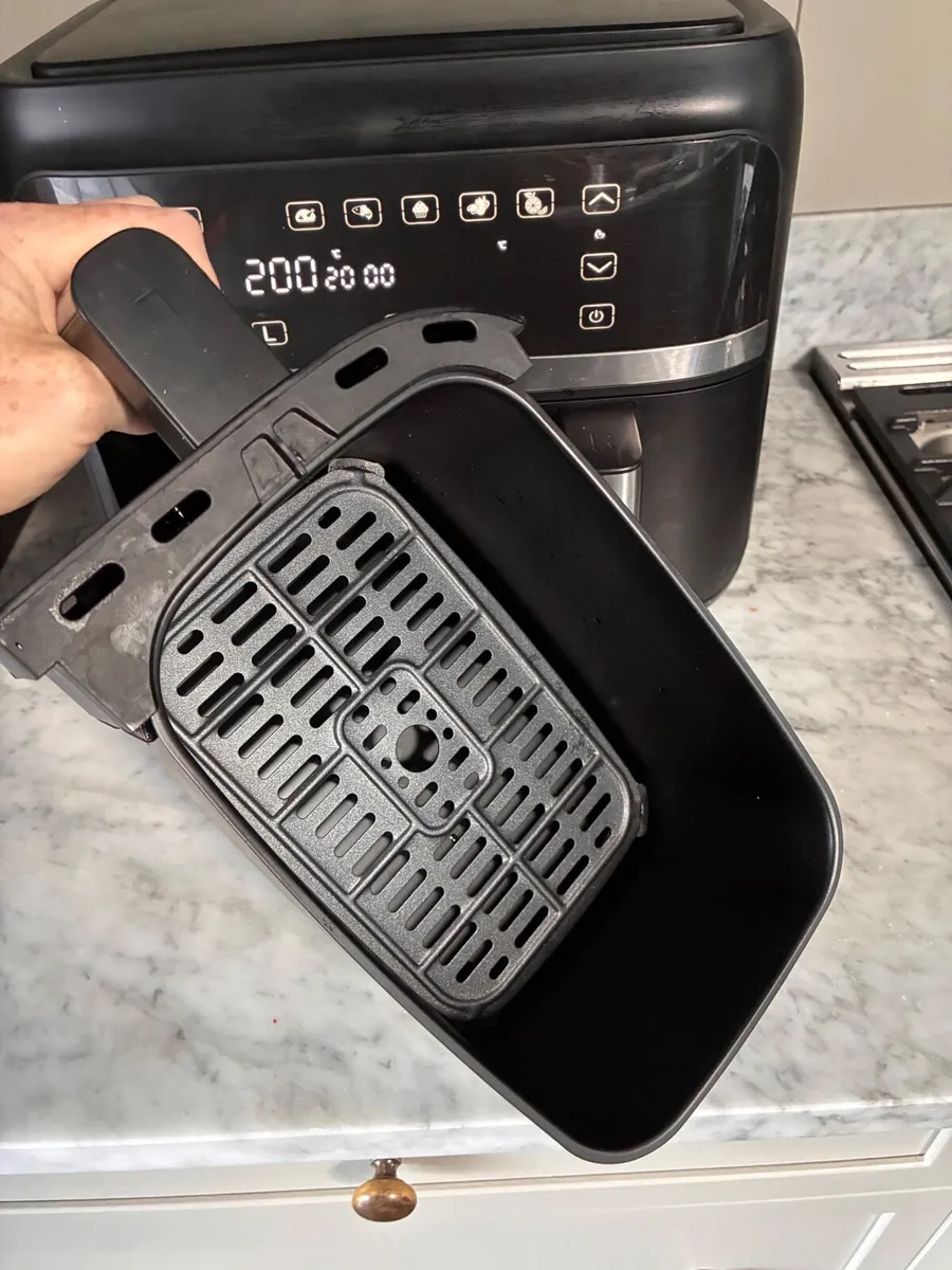 Nedis 7.6L Dual Basket Air Fryer - Image 3