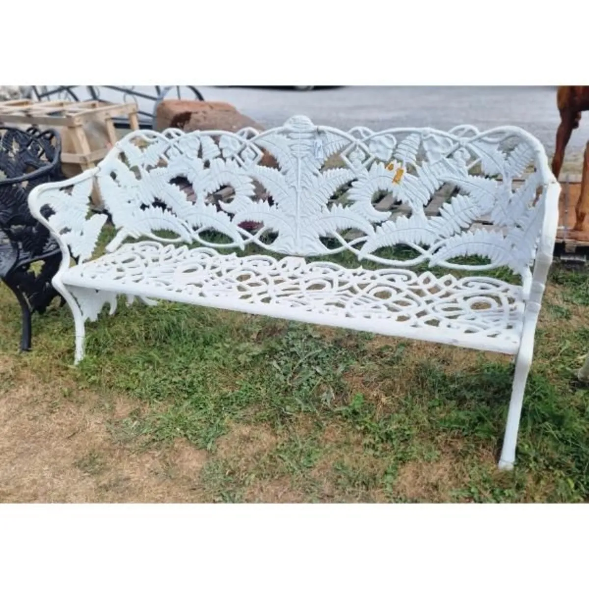 Bench Large Fern & Leaf Cast Iron White CH R 713 W - Image 3