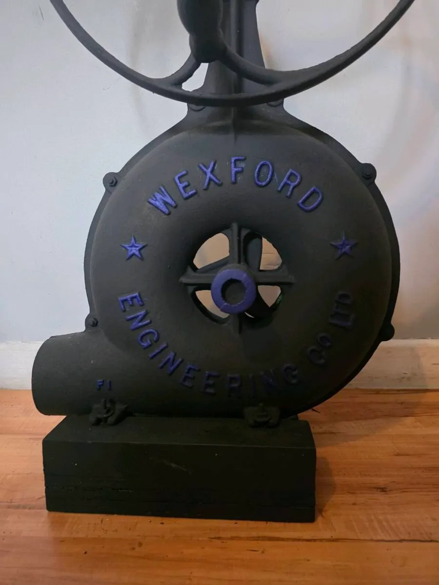 Old Bellows - Image 2