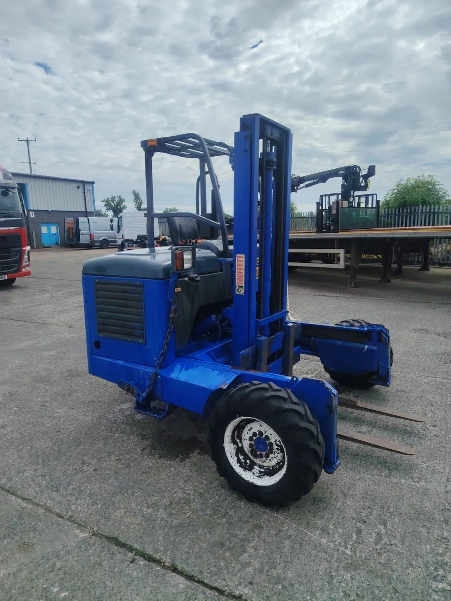 Moffet Mounty M8 -25 -3 Forklift - Image 1