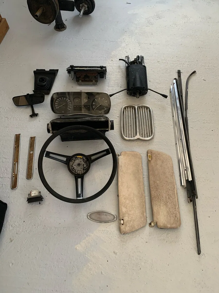 BMW car parts - Image 1