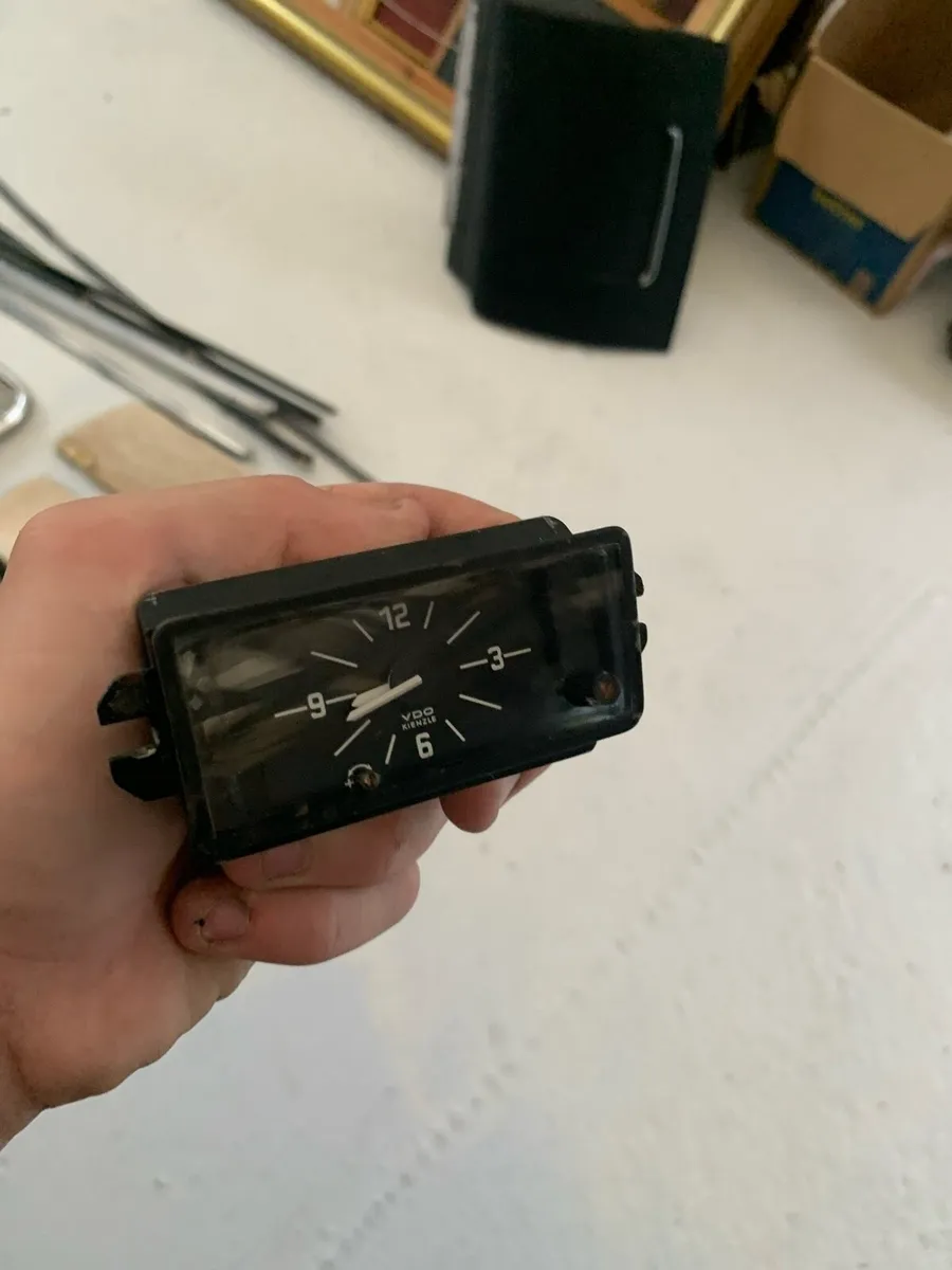 BMW car parts - Image 4