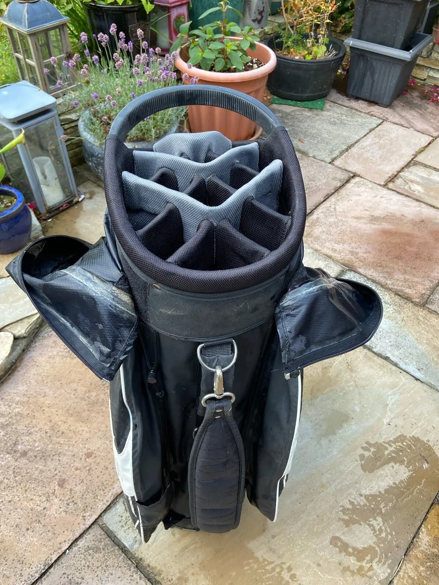 Motocaddy.  Cart. Bag - Image 3