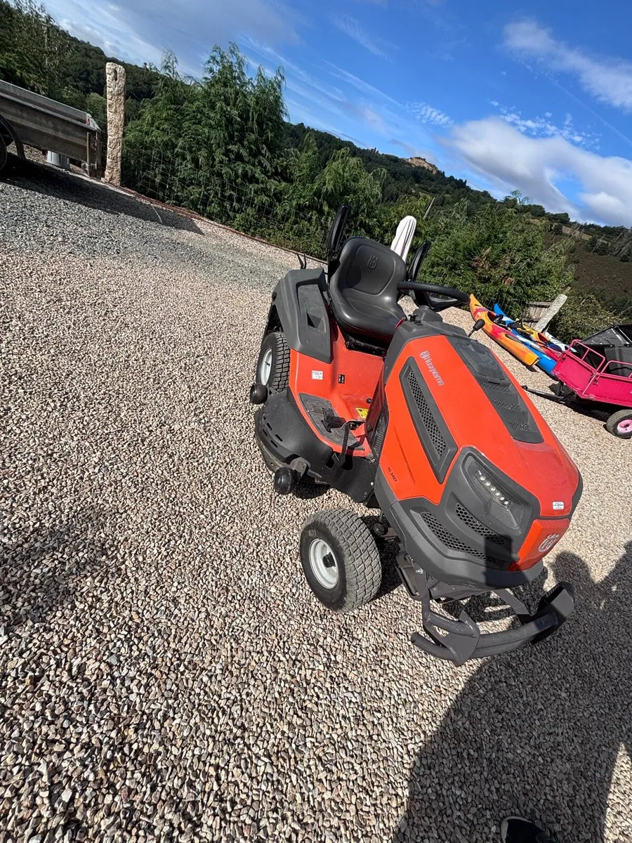 Husqvarna ride on mower & trailer - Image 2