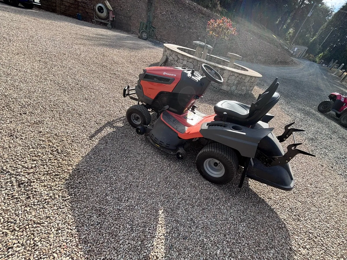 Husqvarna ride on mower & trailer - Image 3