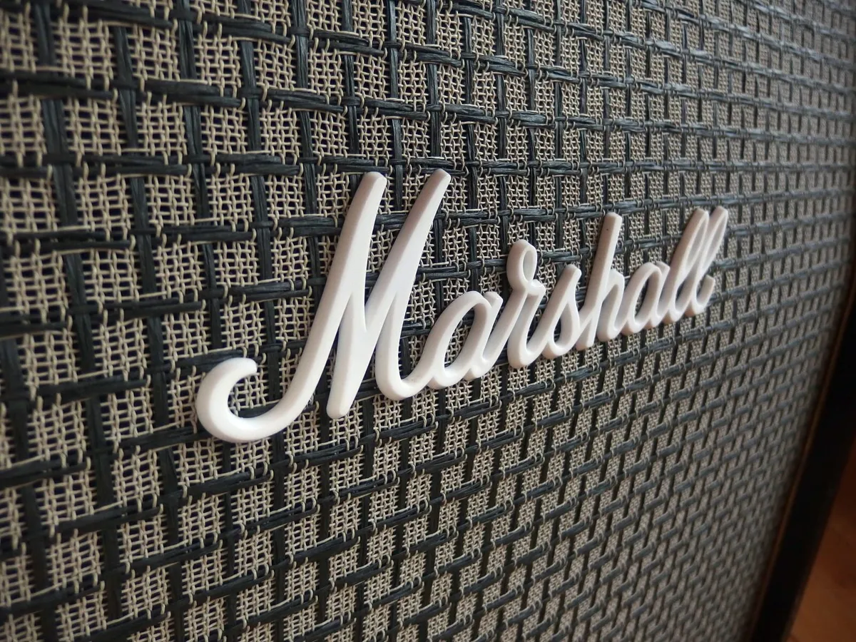 Marshall 4 x 12 speaker cabinet - Image 3
