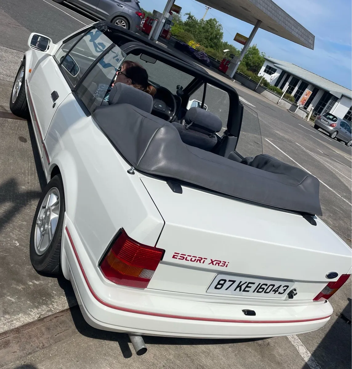 Ford Escort XR3i Cabriolet - Image 4