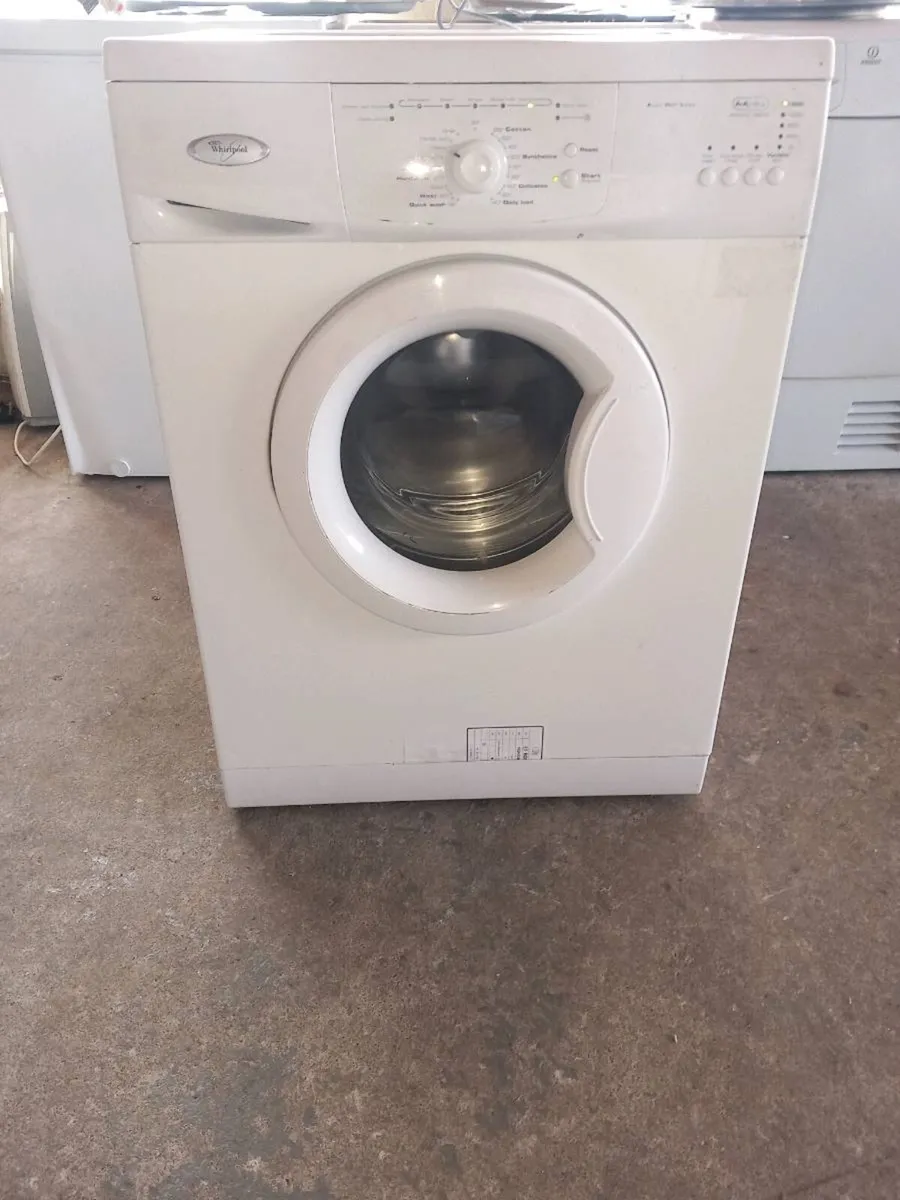 Whirlpool 7kg washing machine - Image 1
