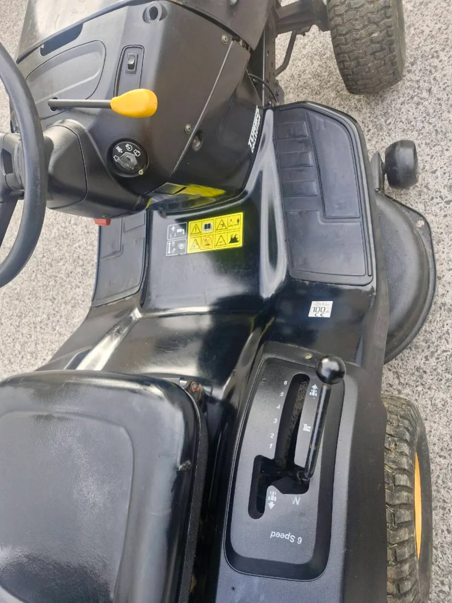 Ride on mower - Image 4