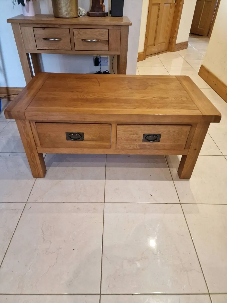 Coffee table - Image 1