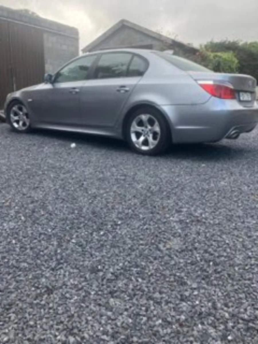 BMW 520D - Image 2