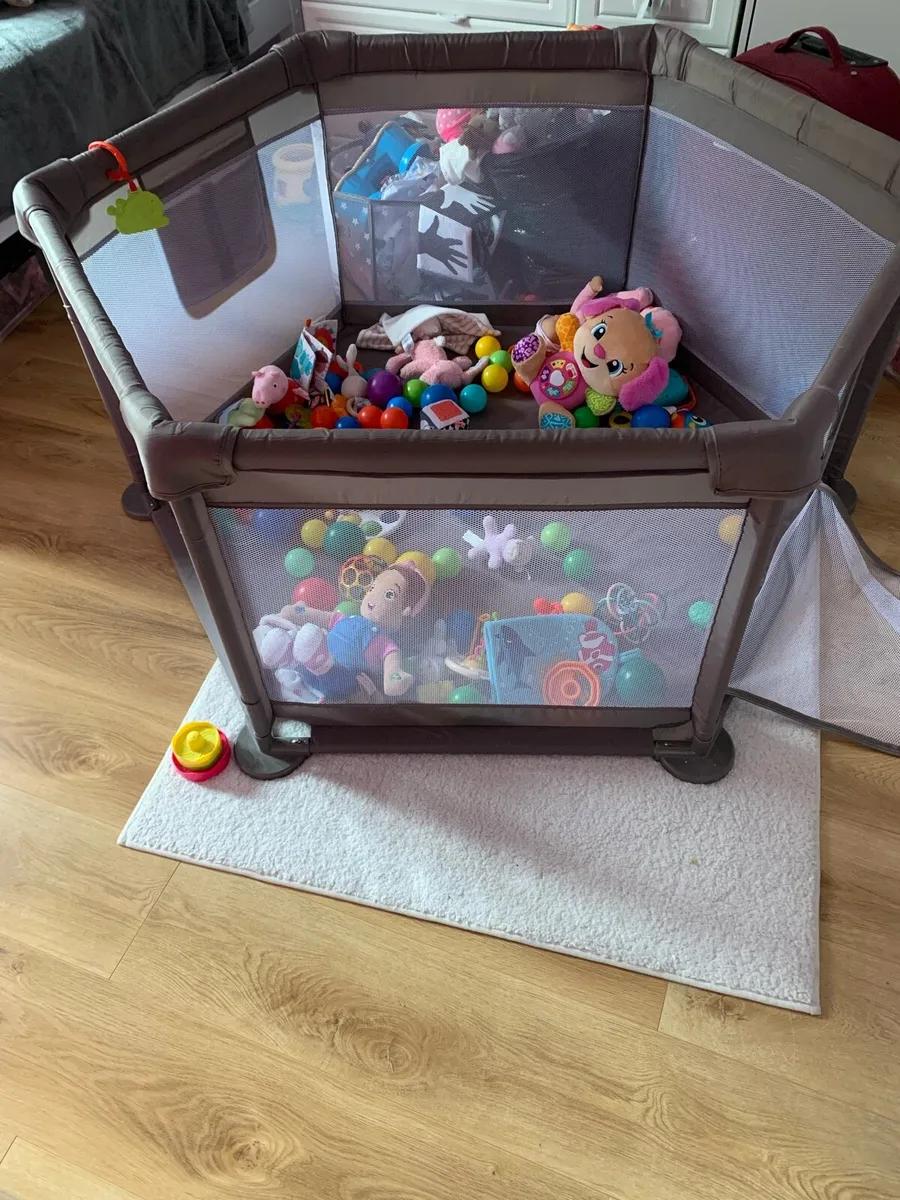 Playpen - Image 2