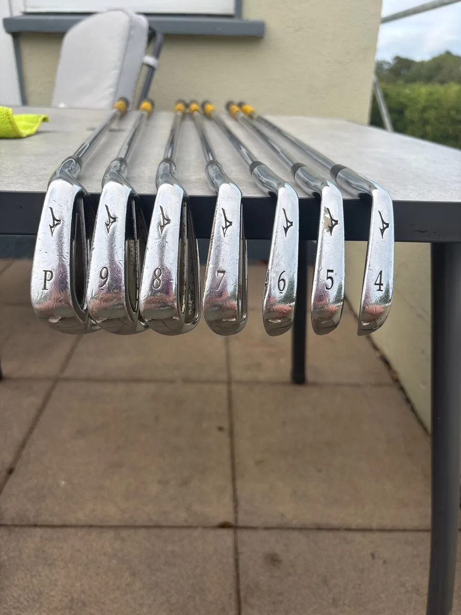 Mizuno irons - Image 1
