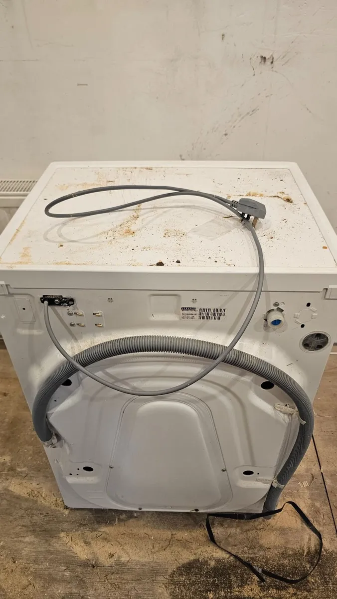 Washing Machine + Tumble Dryer - Image 2