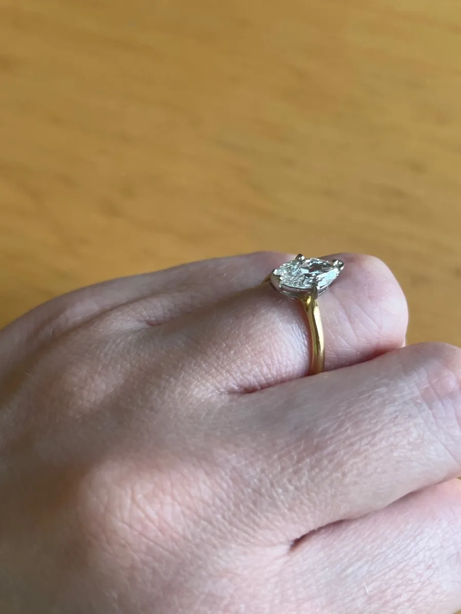 Engagement ring -Stunningly  Marquis Cut Diamond - Image 2