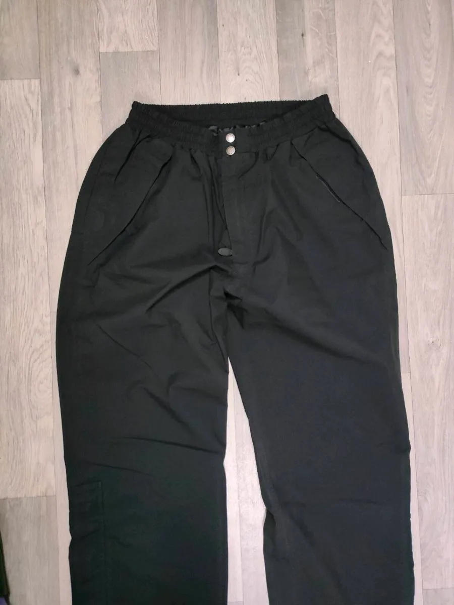 Galvin Green GoreTex Waterproof Golf Trousers - Image 2