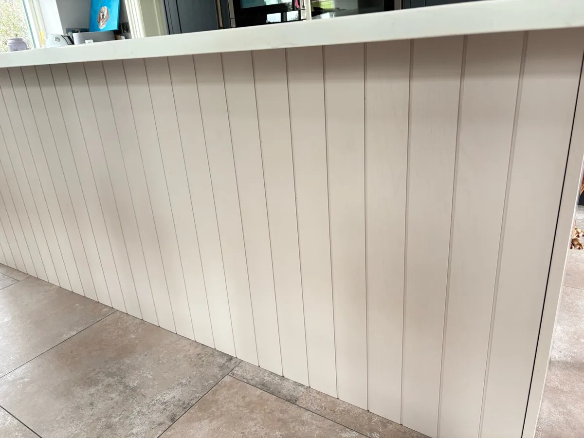 Kitchen Island Unit - Image 3