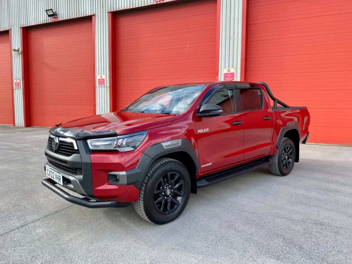 2022 Toyota Hilux 2.8 InvincibleX - Image 1