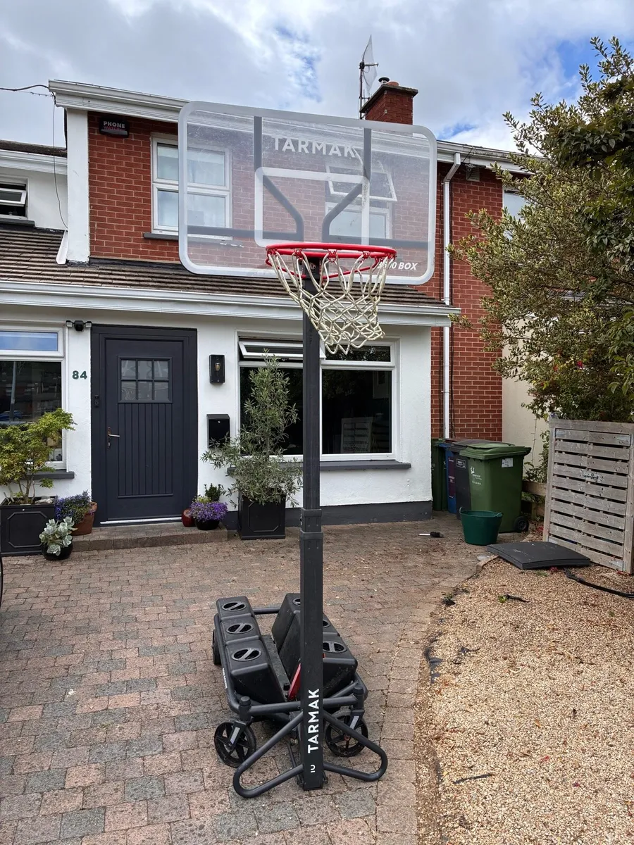 Basketball hop - Image 1
