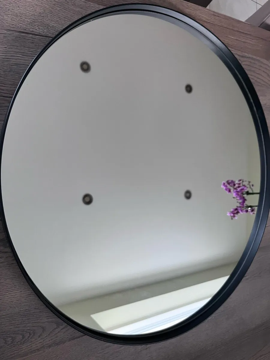 Circular mirror , 70cm diameter - Image 1