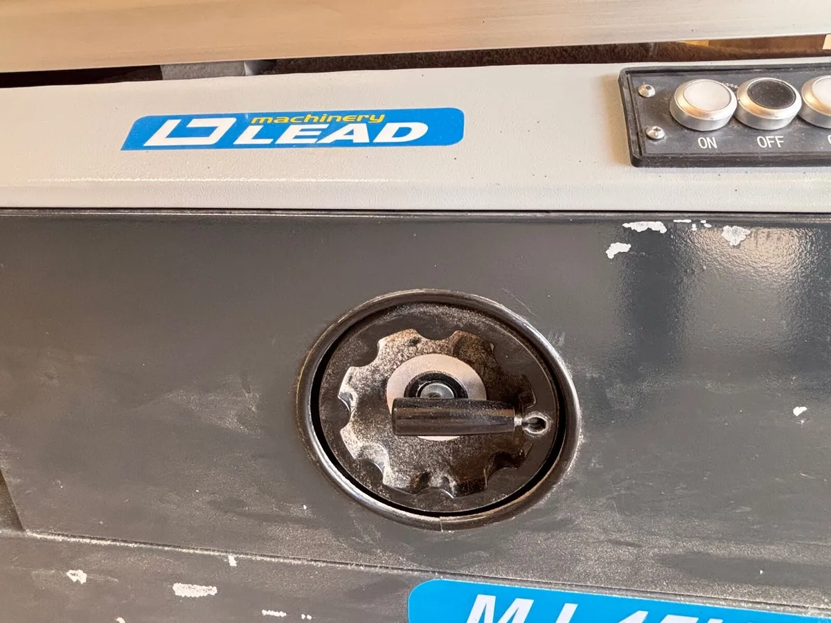 MJ-45KD 3.2m SINGLE PHASE Panel Saw - Image 3
