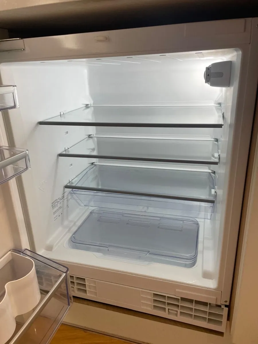 Intergrated undercounter  NEFF Fridge - Image 1