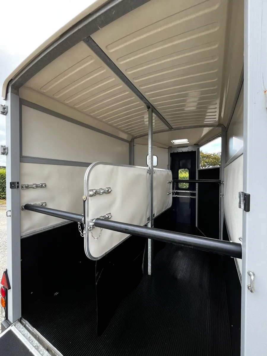 Ifor Williams HB511 Bala Blue  2024 AS NEW - Image 4