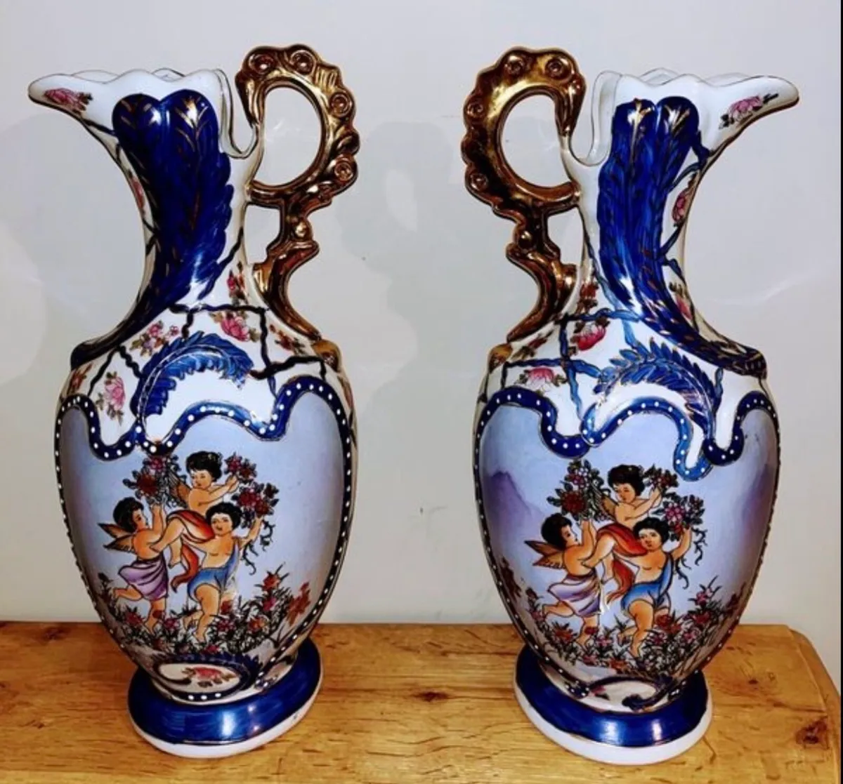 Pair 19th Century vases - Image 2