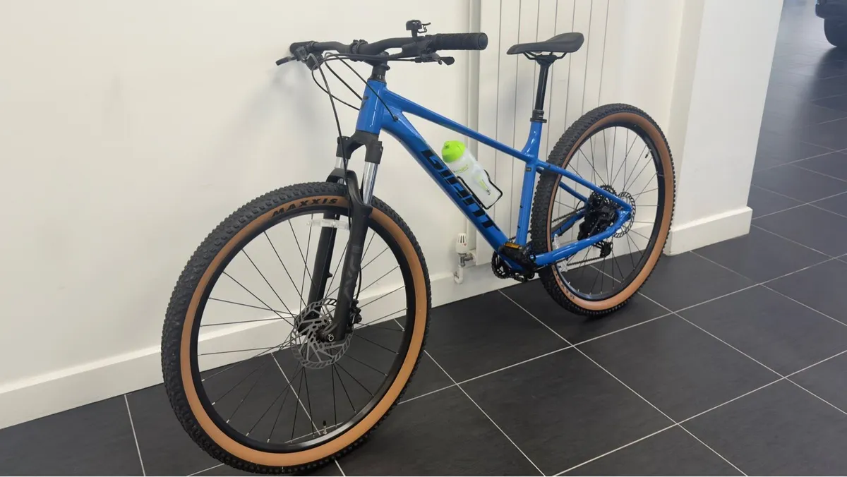 Mountain bike ( Giant Talon 1 ) - Image 2