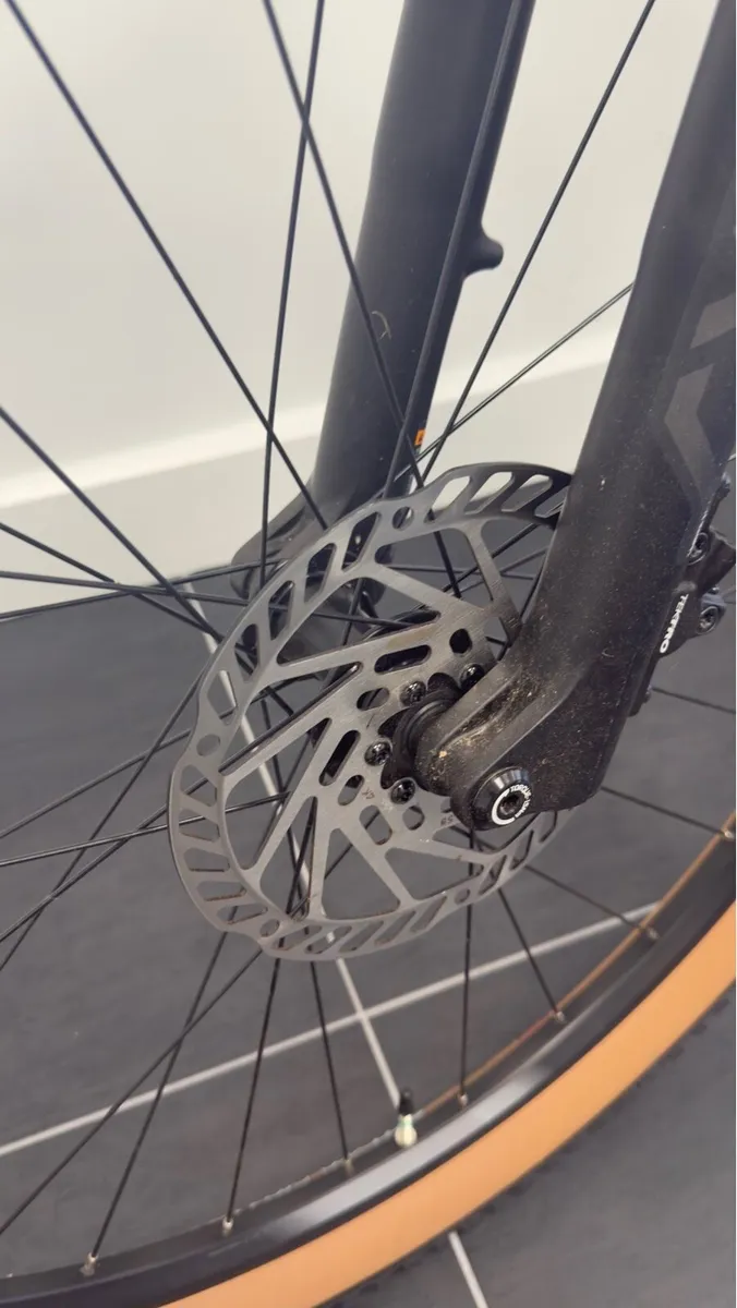 Mountain bike ( Giant Talon 1 ) - Image 4