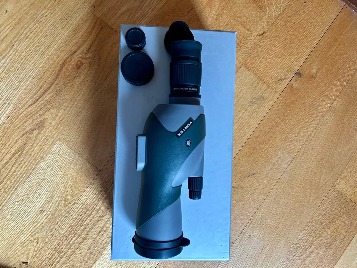 Vortex Razor HD 11-33x50 spotting scope - Image 2