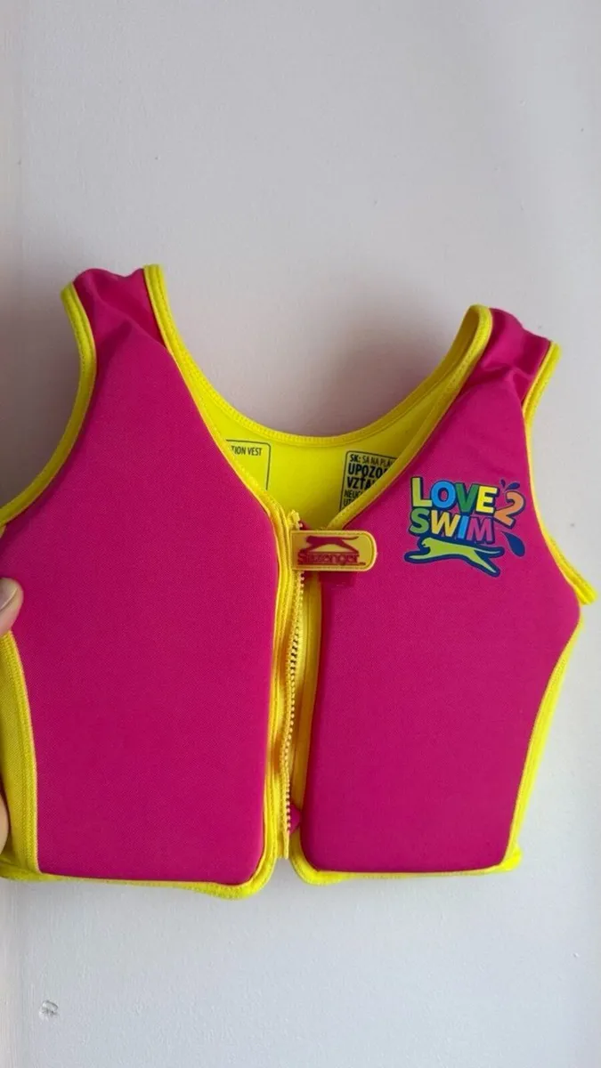 Kids' Swim Vest – Age 4–5 (15–30 kg) - Image 1
