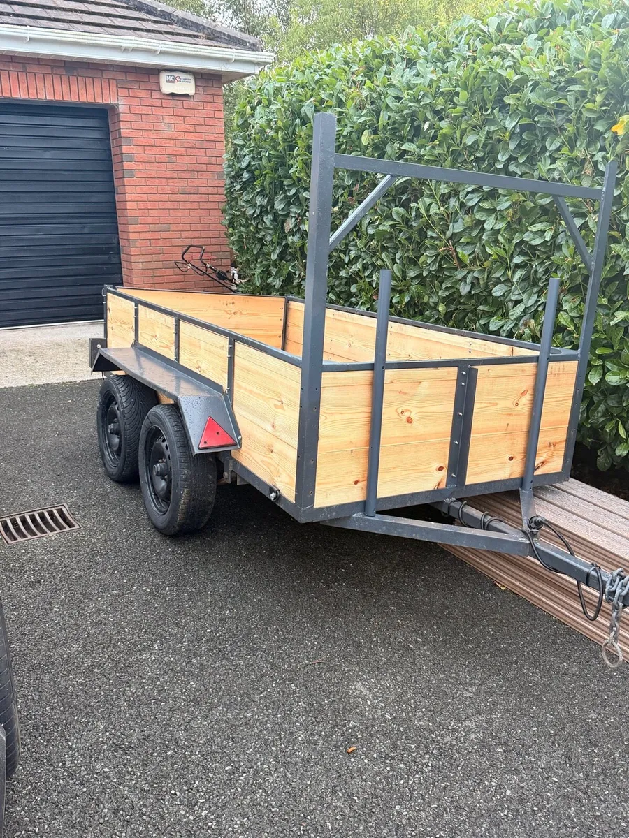 Twin wheel trailer - Image 1