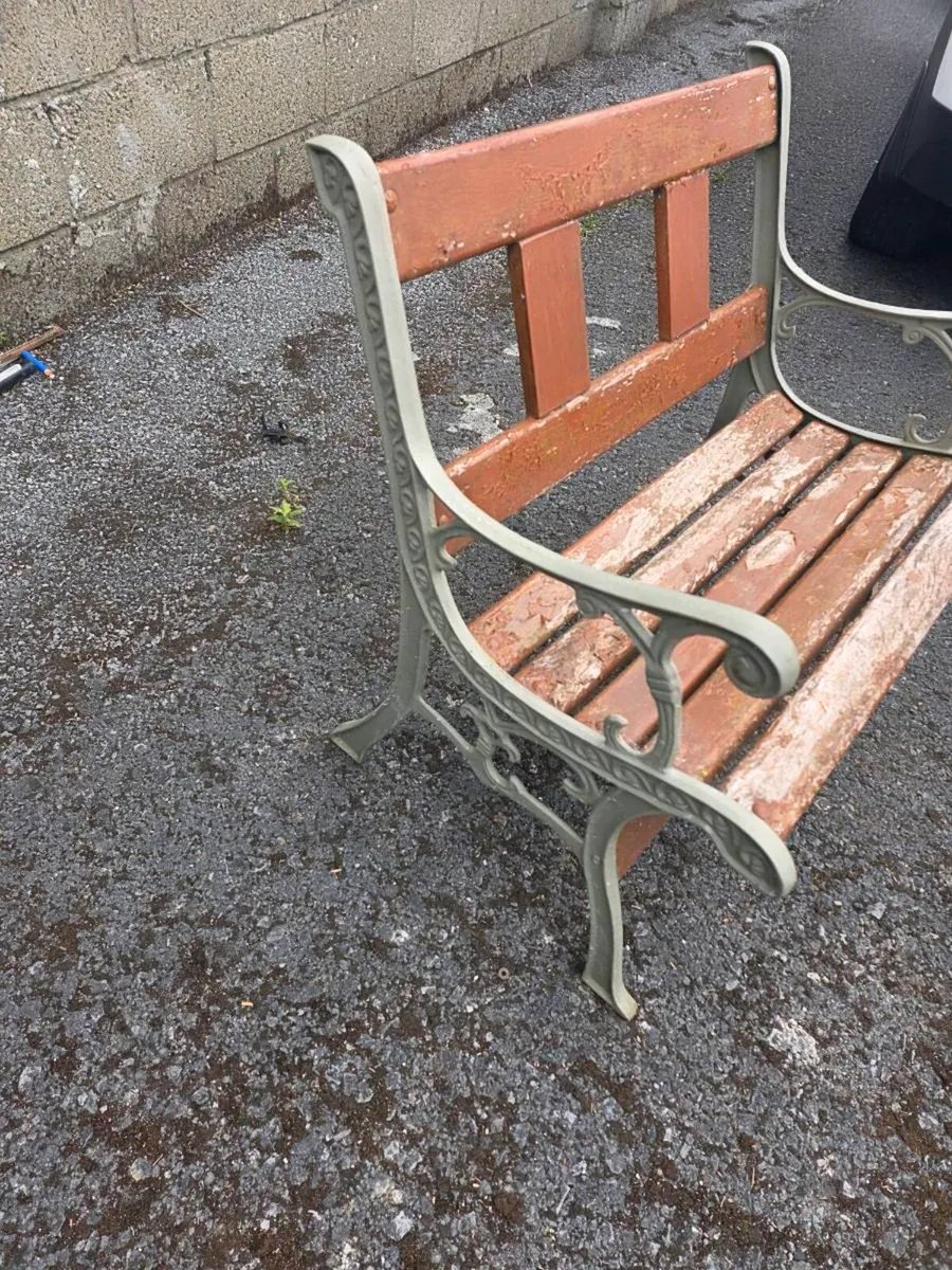 Garden bench - Image 1
