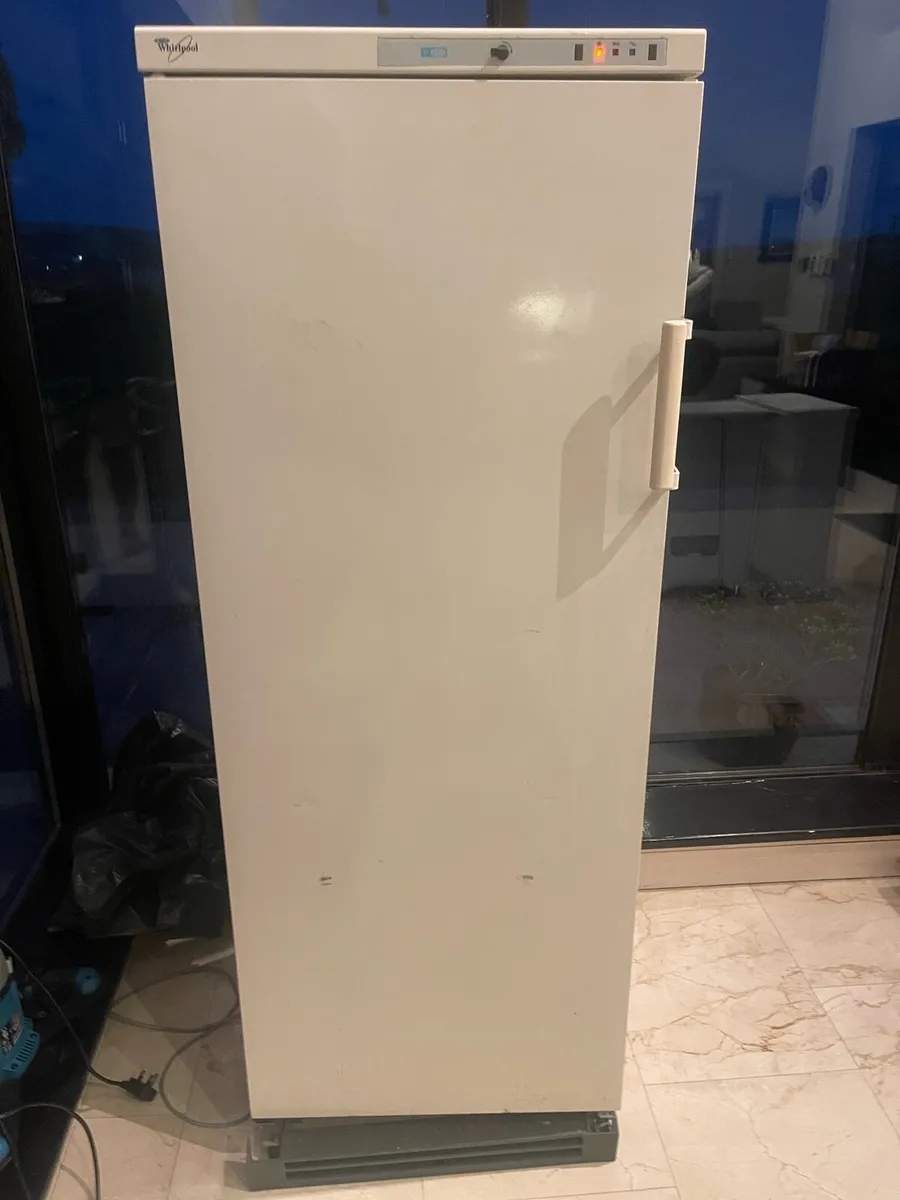 Premium Whirlpool Full Size 5.5Ft Larder Freezer - Image 1