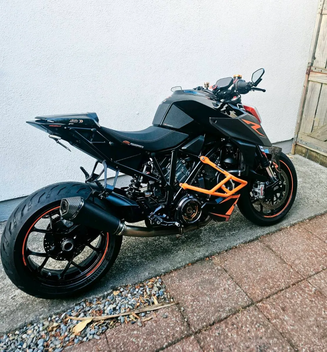 KTM Superduke 1290r Track Pack - Image 2