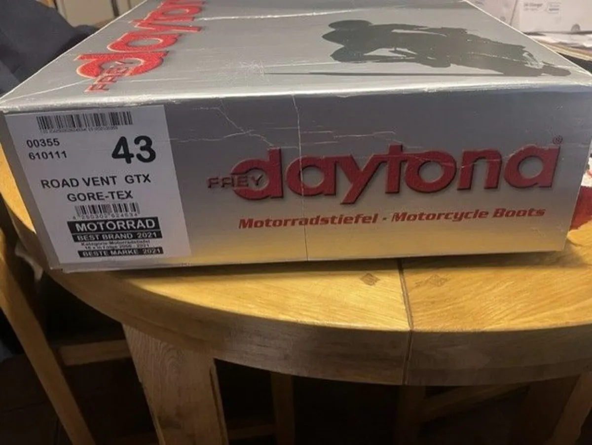 motorcycle boots DAYTONA 43 - Image 2