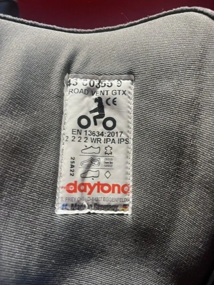motorcycle boots DAYTONA 43 - Image 4