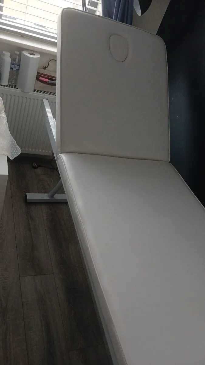 Massage bed - Image 2
