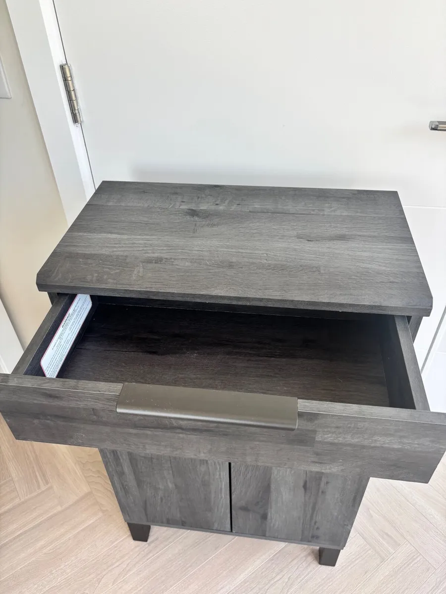 Sideboard - Image 2