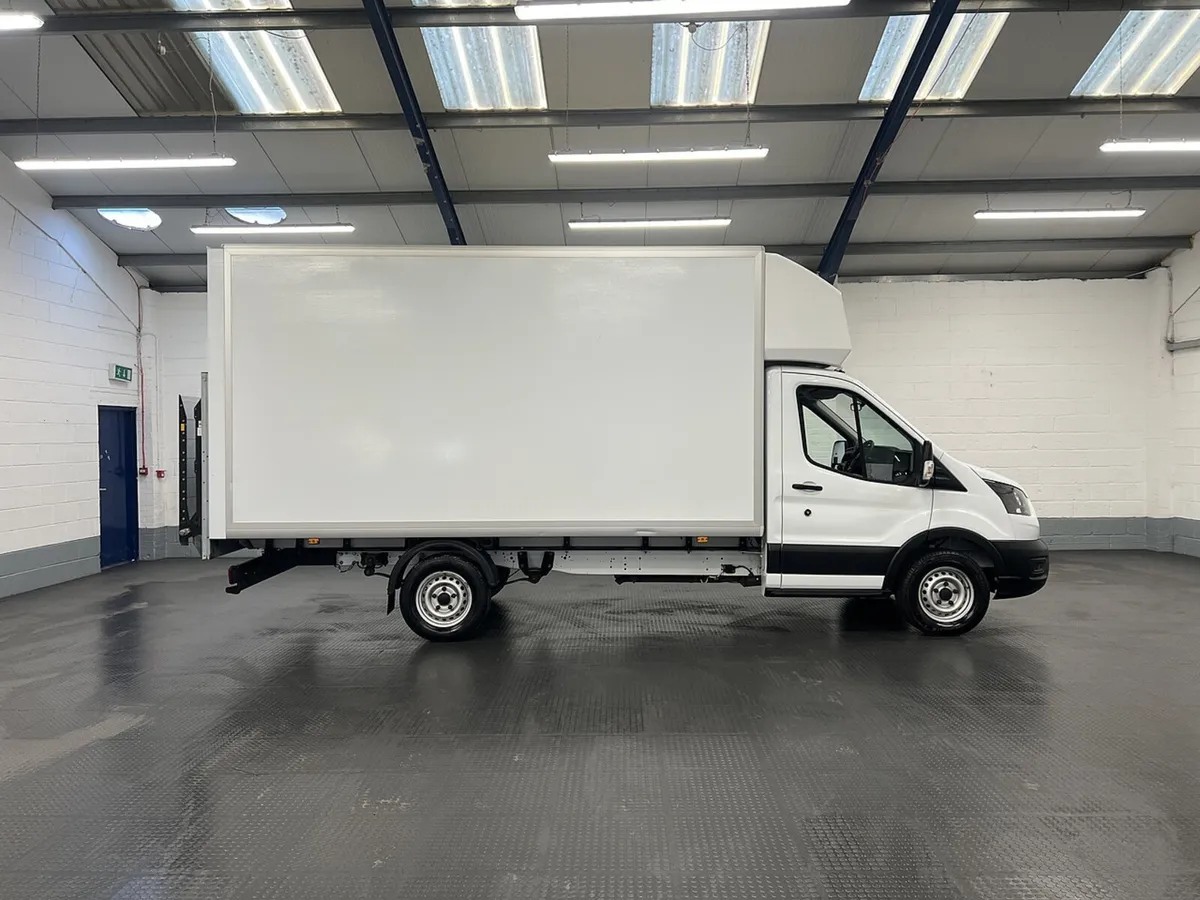 VB - 2023 Ford Transit Luton Box Van - Image 1