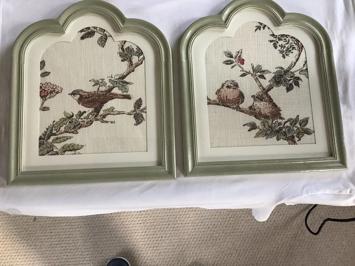 Beautiful Pair of Framed Bird Pictures - Image 4