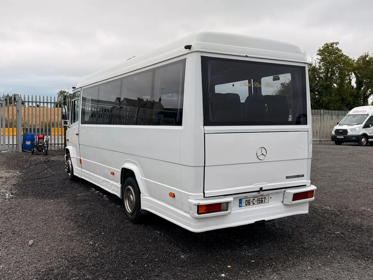 New DOE Mercedes Vario 25 seater - Image 4