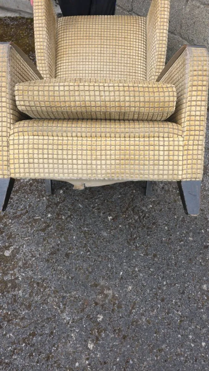 Armchair - Image 1