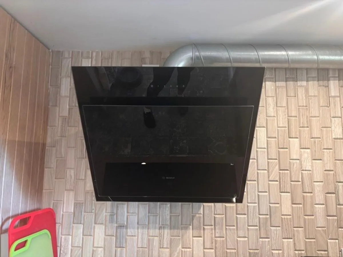 Bosch Extractor Fan - Image 3