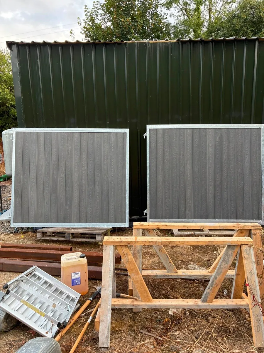 Galvanised PVC gate - Image 1