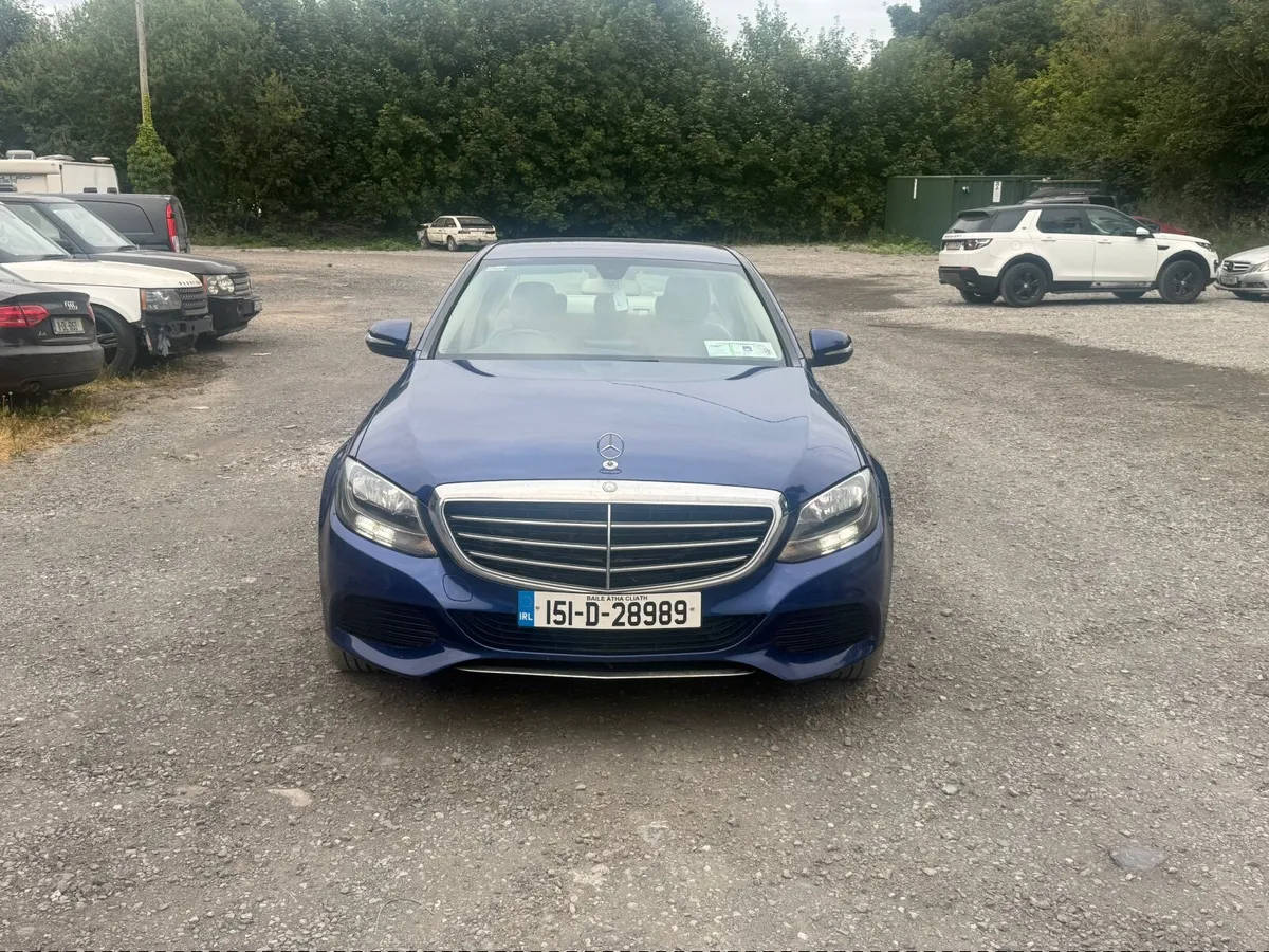2015 Mercedes Benz c class/automatic - Image 3